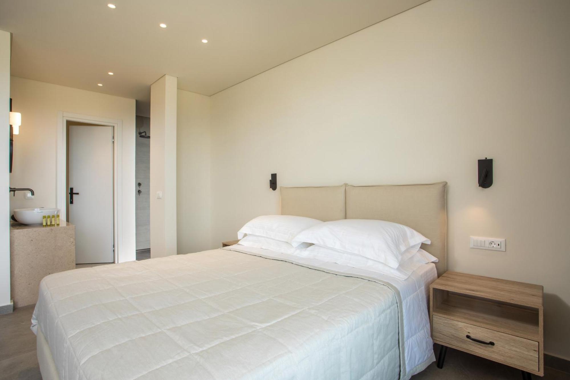 Aethrion Villas & Suites เกนนาดี ภายนอก รูปภาพ